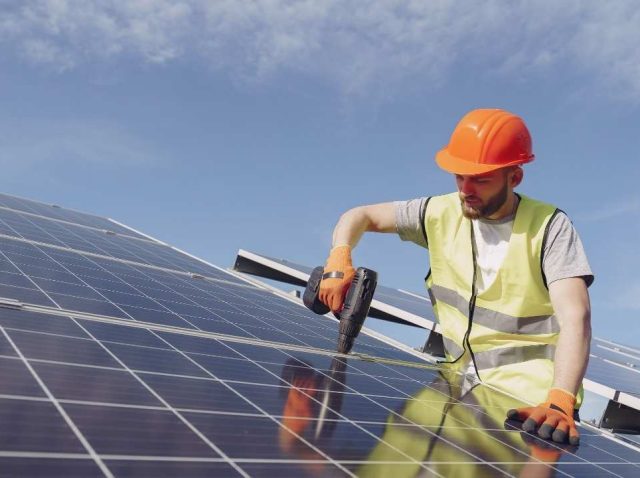 comparing-solar-pv-per-capita-across-europe