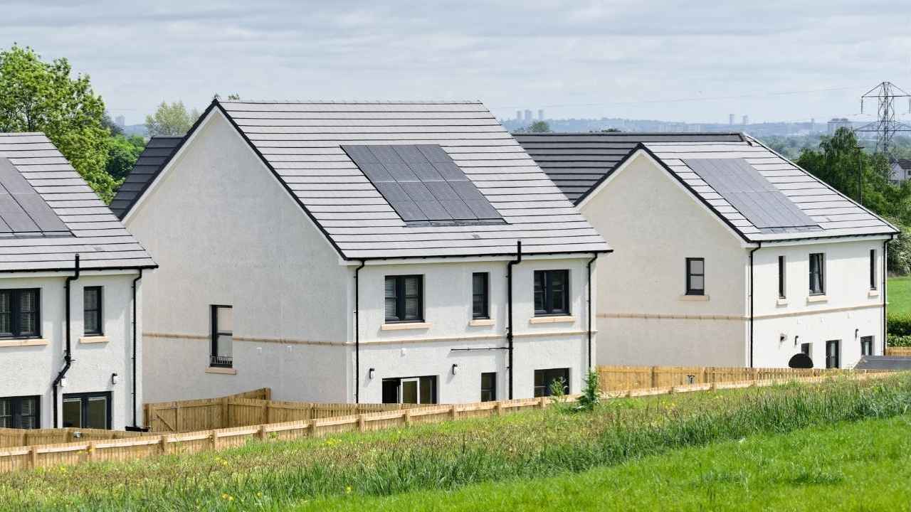How Much Does a 2 Bedroom Solar Panel Cost in Ireland?