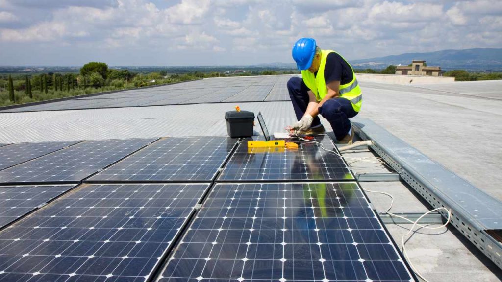 How Much Does a 2 Bedroom Solar Panel Cost in Ireland? 2 roof-type-and-installation-complexity