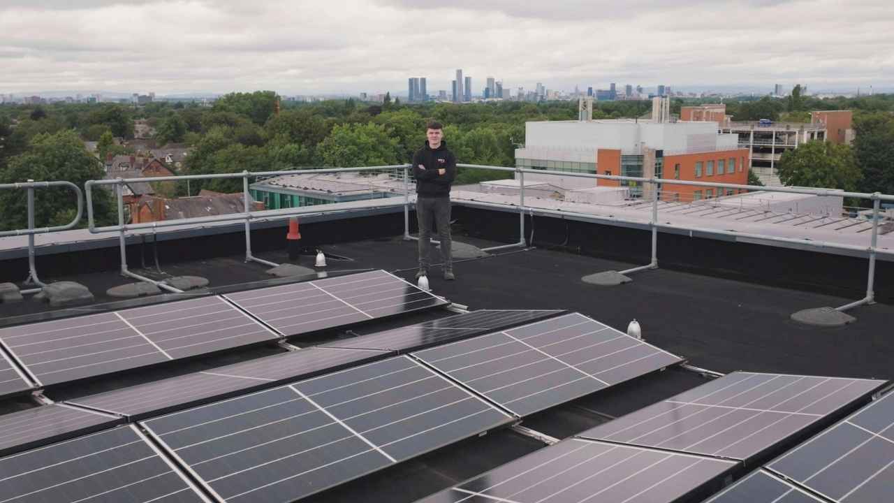How Much Does a 4 Bedroom Solar Panel Cost in Ireland? 1 what-affects-the-cost-of-your-solar-panel-system.