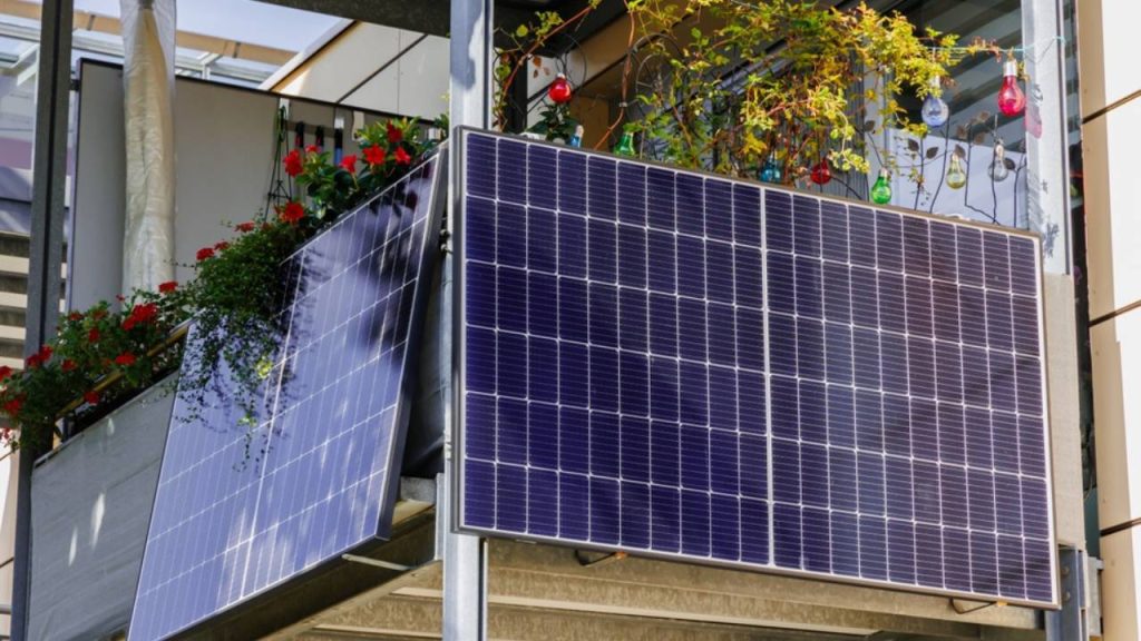 why-you-should-never-invest-in-plug-in-solar-panels