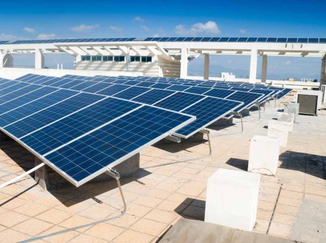 off-grid-vs-grid-tied-solar-pv-systems